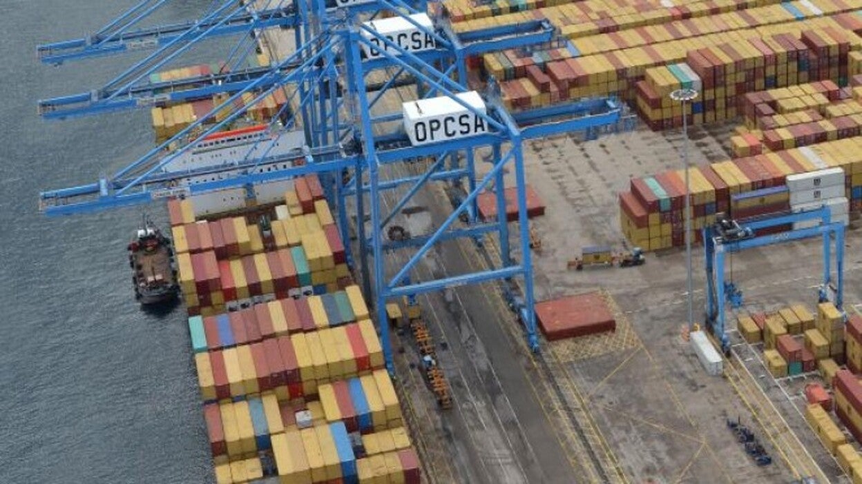 La terminal Opcsa amplía un 30% su espacio para cubrir el tirón del tráfico de trasbordo