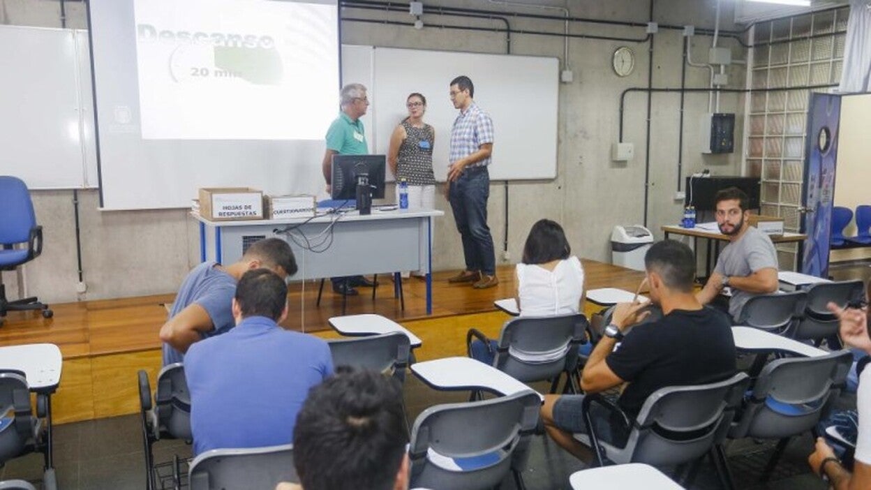 Más de 400 aspirantes para cubrir 22 plazas de policía local