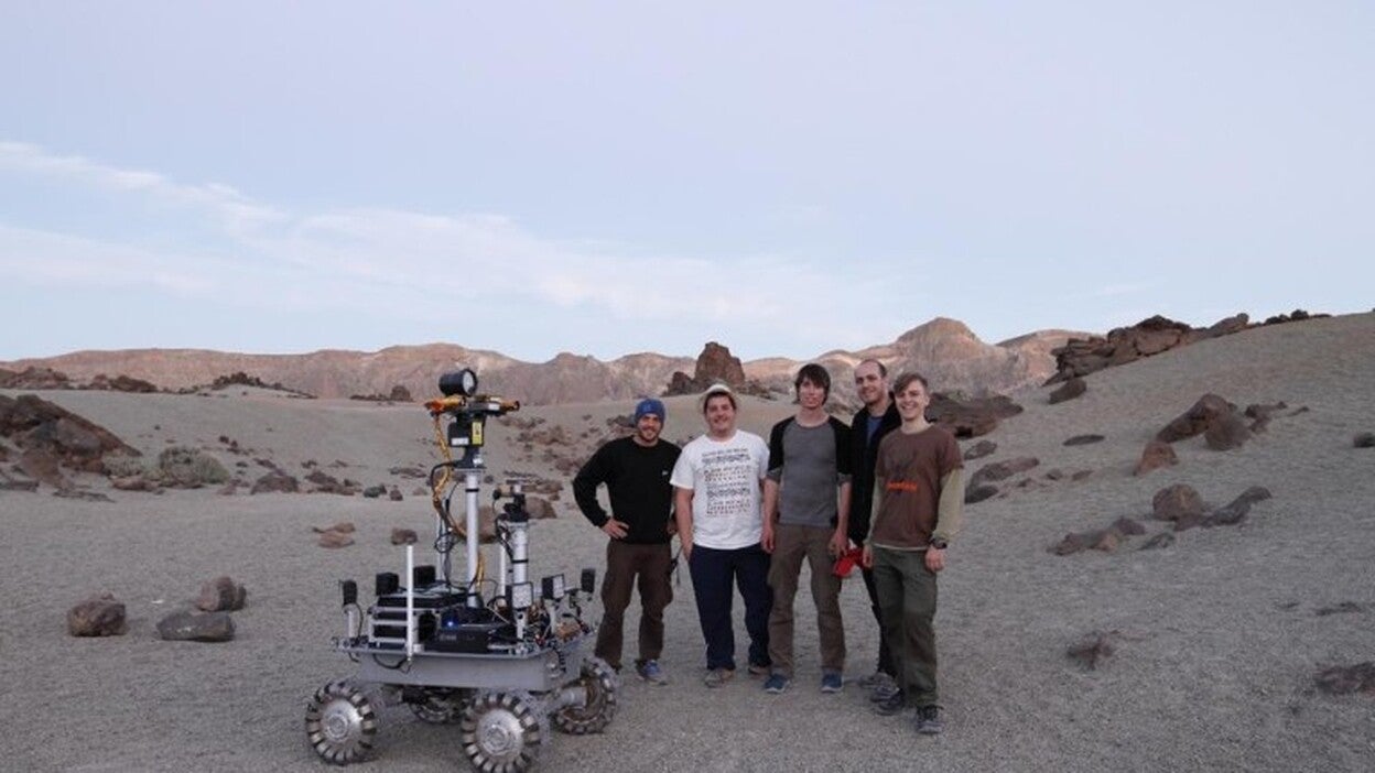 Prueban un robot en el Teide
