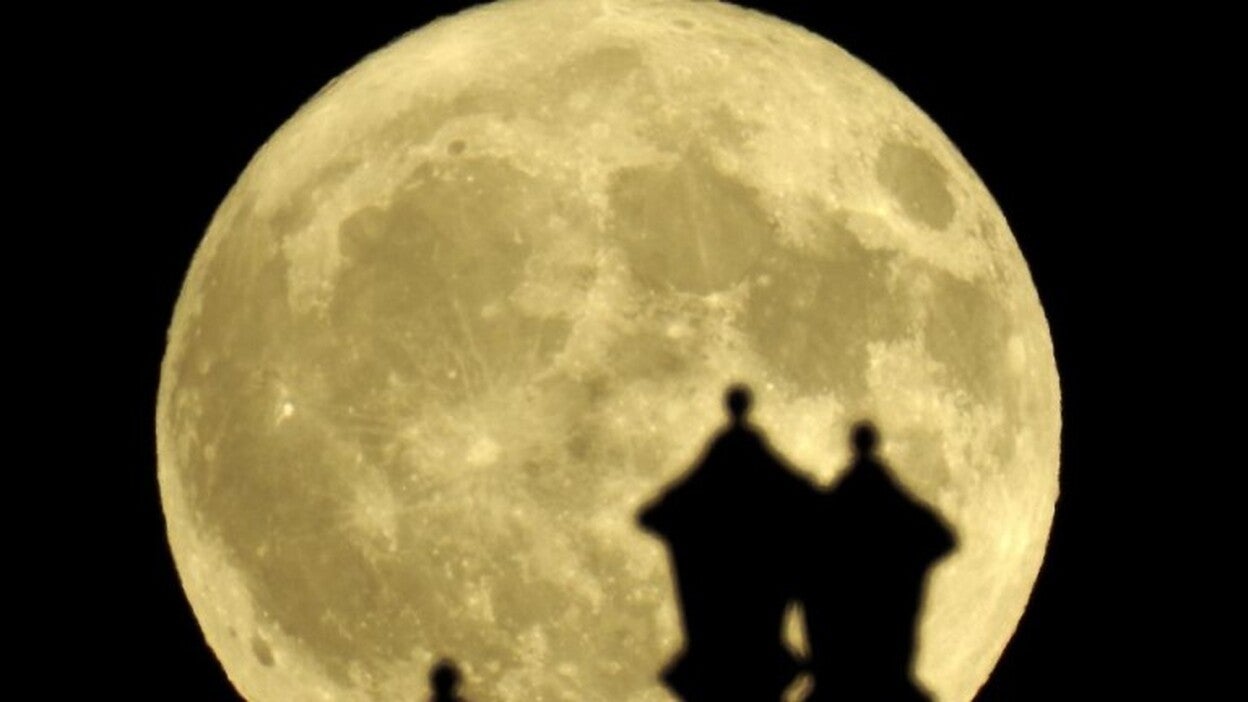 La Luna tuvo atmósfera