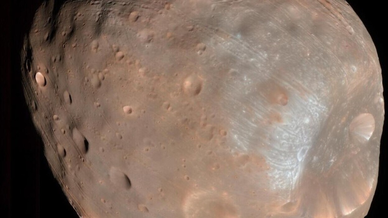 Lunas electrificadas por el Sol complican la conquista de Marte