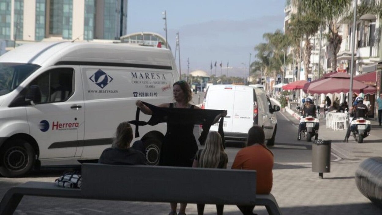 La avenida continúa con tráfico acotado a la espera de informes