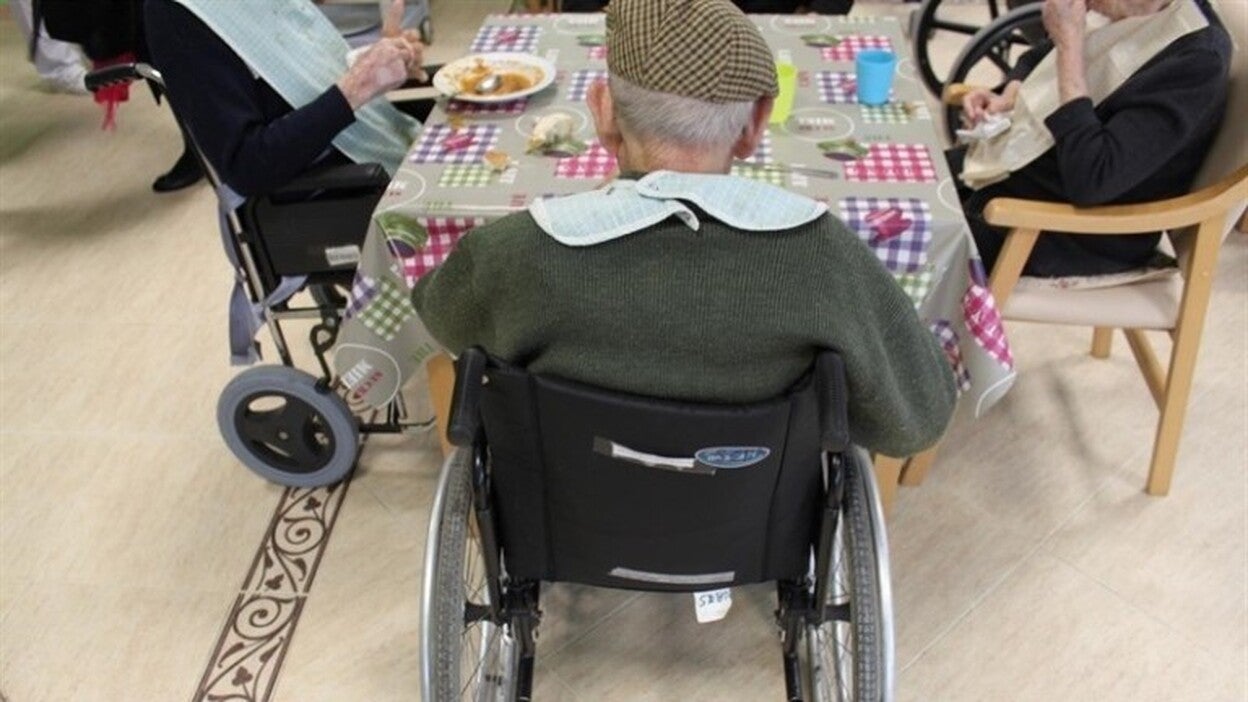 Canarias incorpora al sistema de dependencia 3.283 altas de enero a octubre