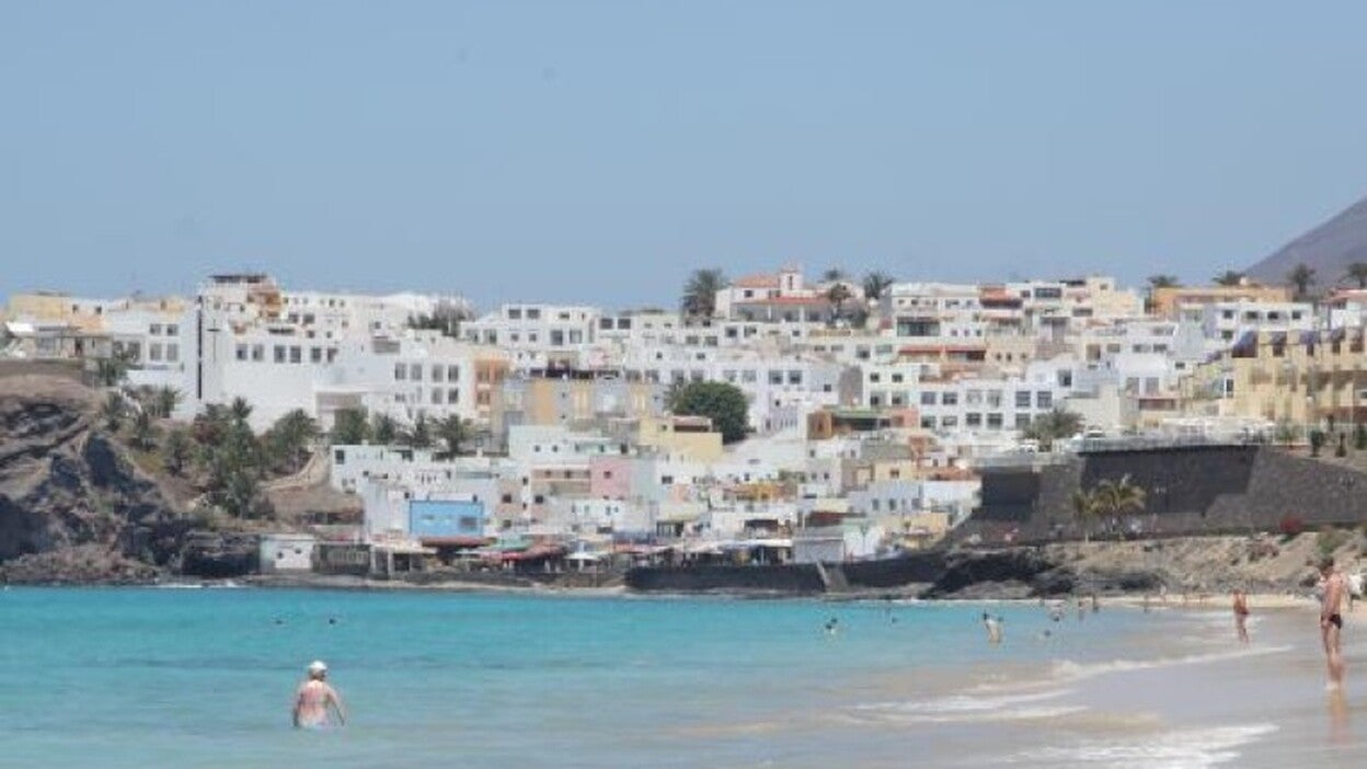 Le asaltan en la calle, le pegan una paliza y lo meten en el maletero de un coche