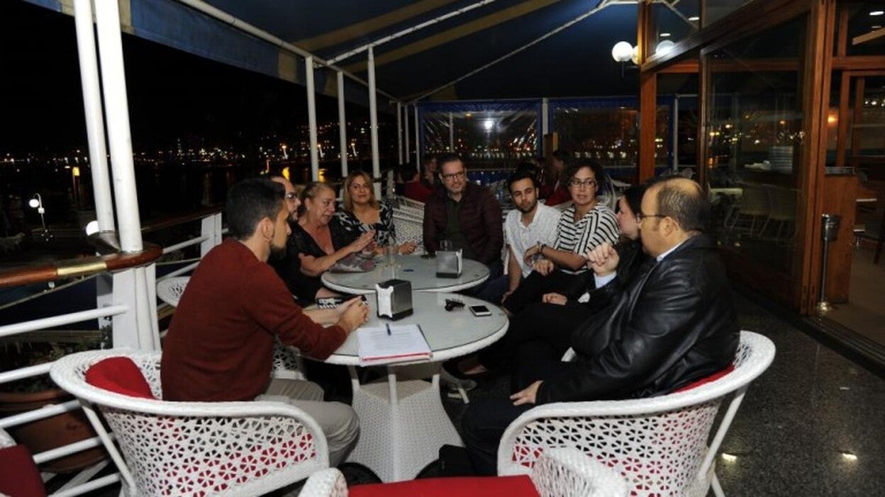 La oposición cuestiona las multas en los parquímetros