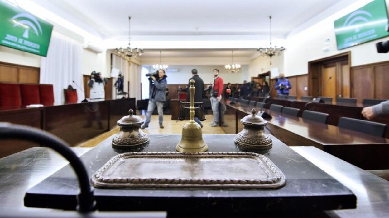 Arranca el juicio de los ERE