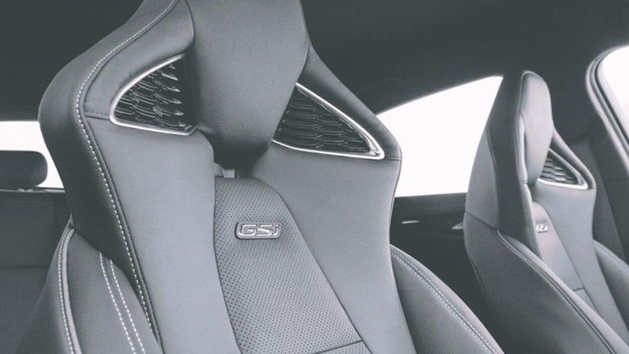 Nuevos asientos deportivos Opel performance, a medida del Insignia GSi