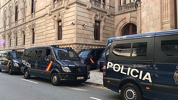 Interior retira los refuerzos policiales de Cataluña