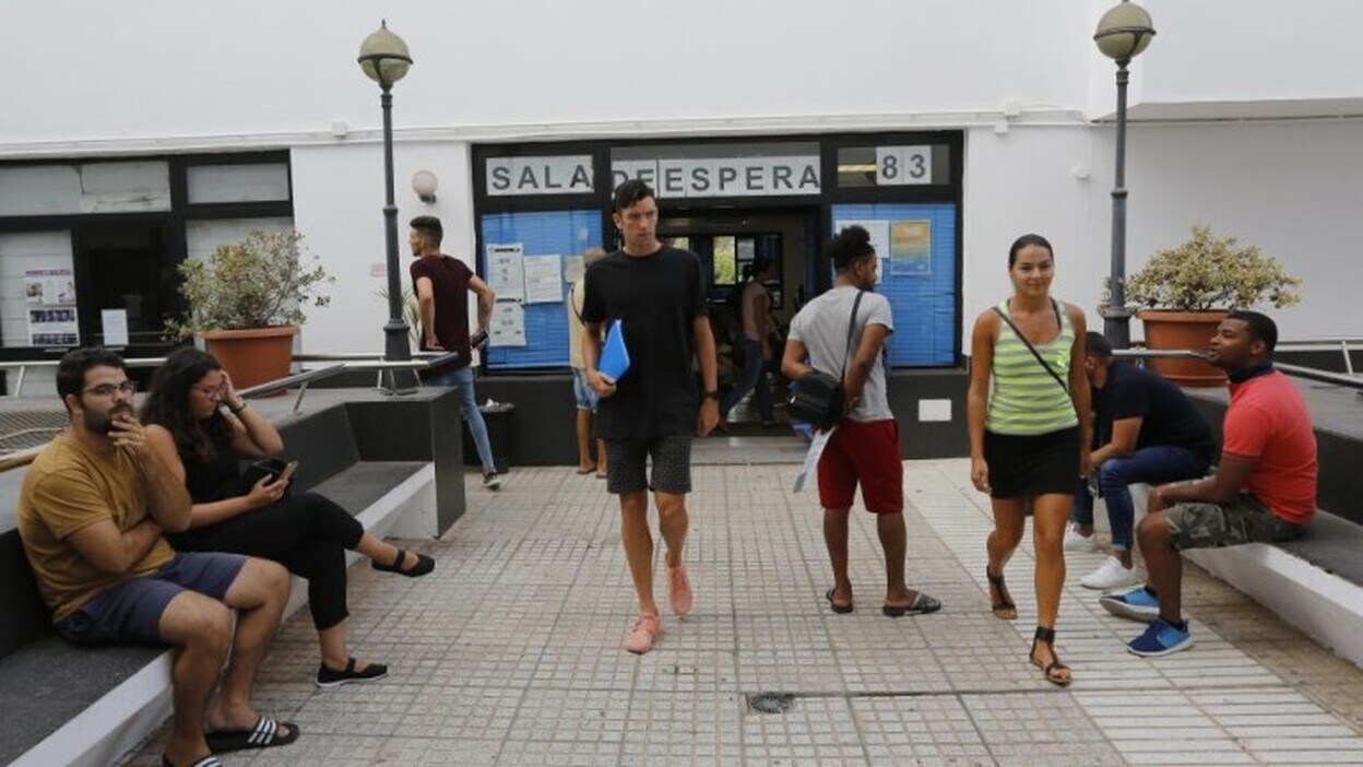 Canarias recupera el 90% del empleo