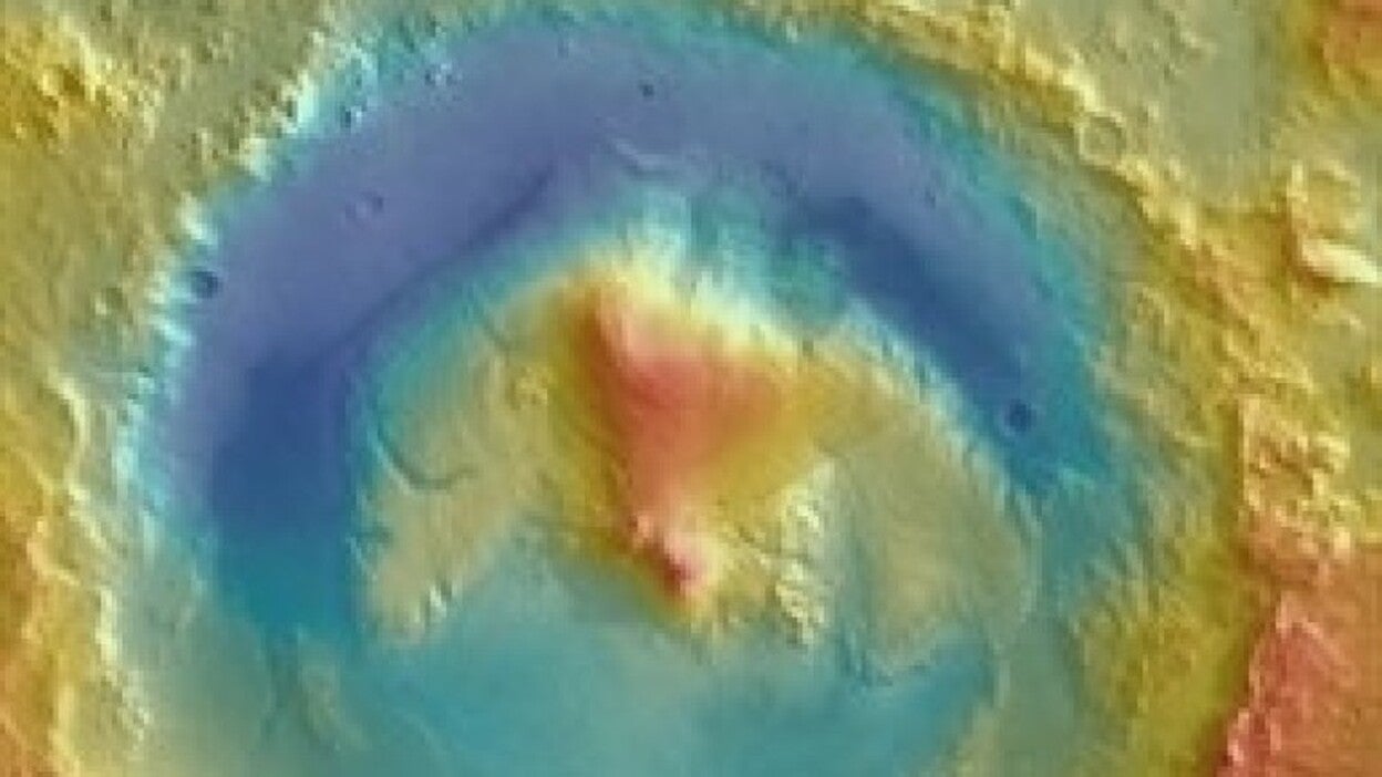 Explican el misterio de la montaña inclinada de Marte