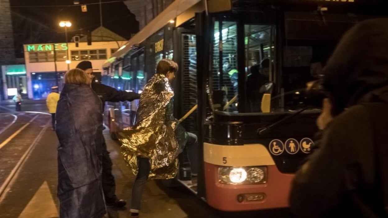 Tres muertos en un incendio en Praga