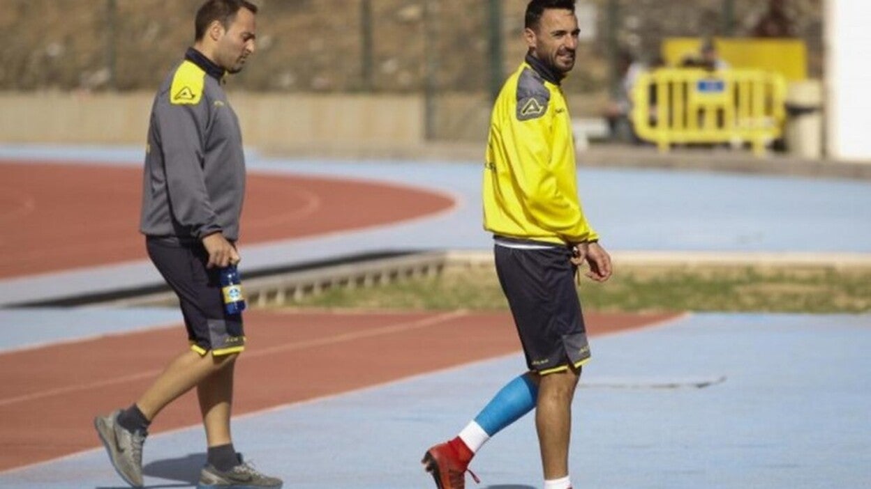 Momo estará cuatro semanas de baja