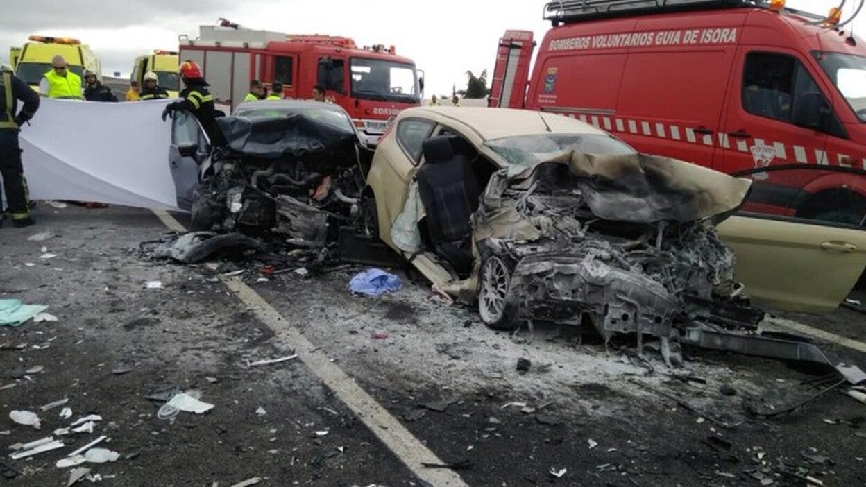 Fallece tras el choque de tres coches en Guía de Isora