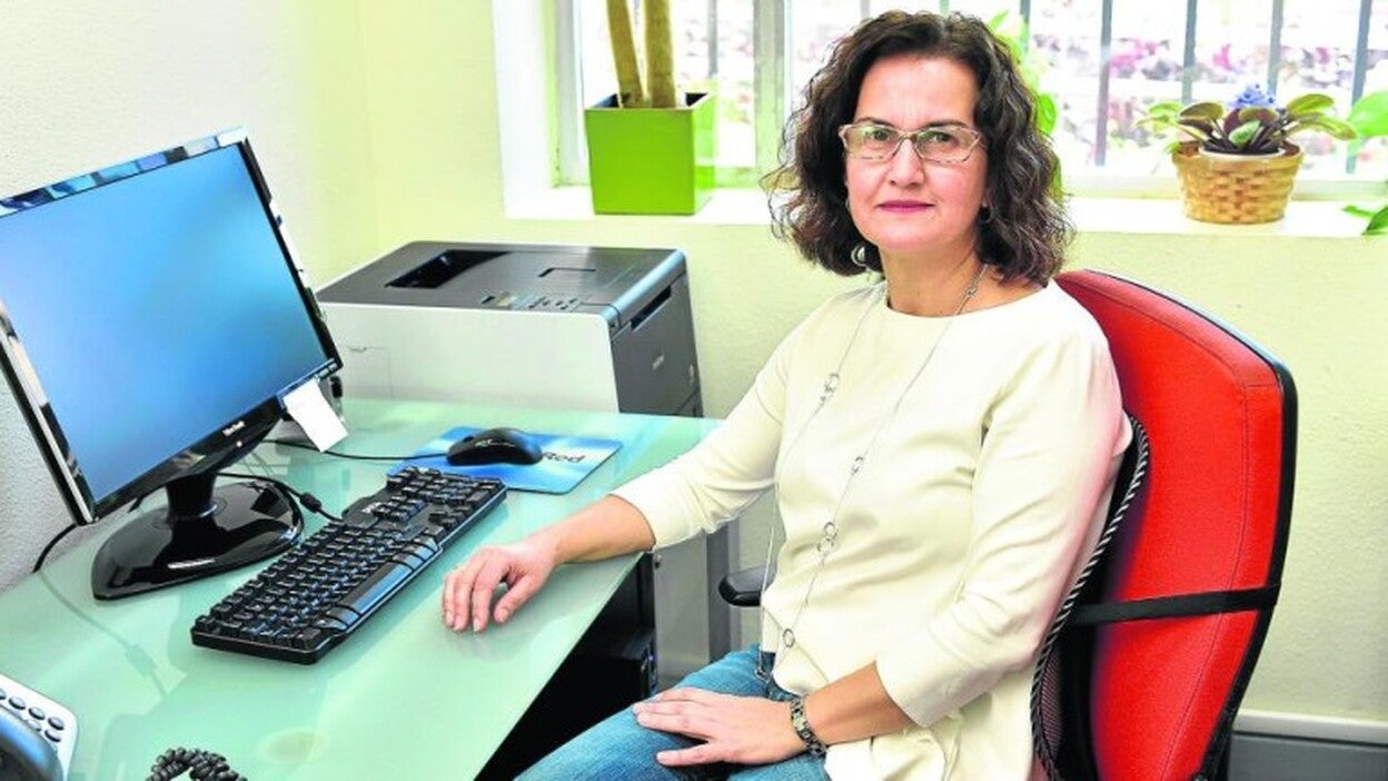 Ángeles Perera: «Tenemos que acordar otro acceso a la profesión docente»