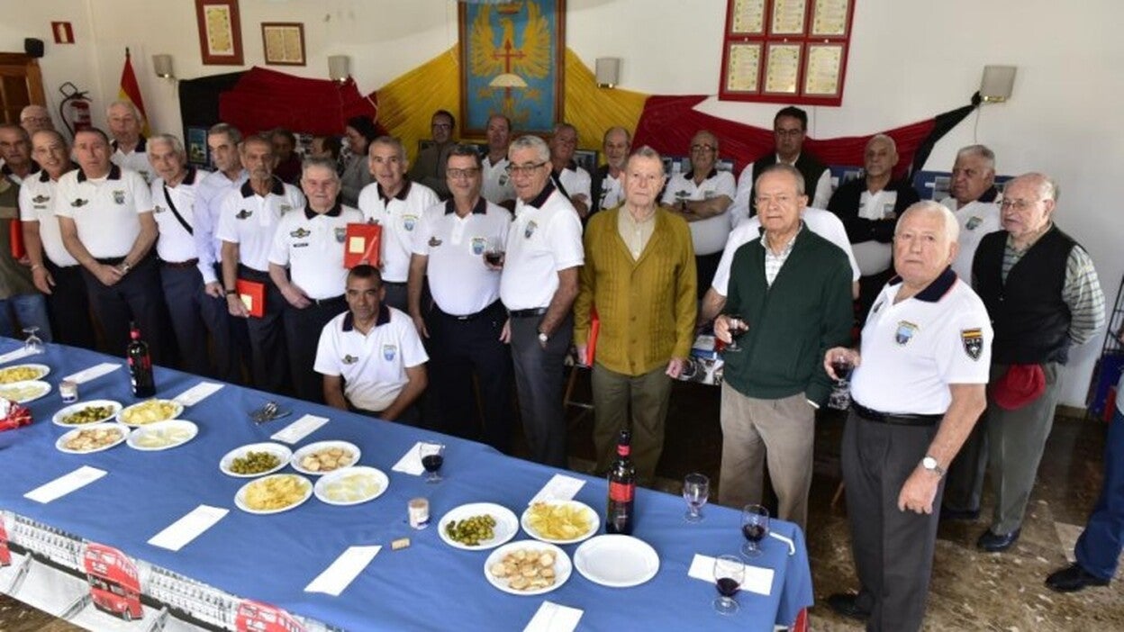 Homenaje a los paracaidistas veteranos de la guerra de Sidi Ifni