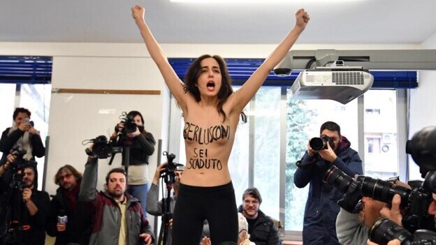 Una activista de Femen, contra Berlusconi