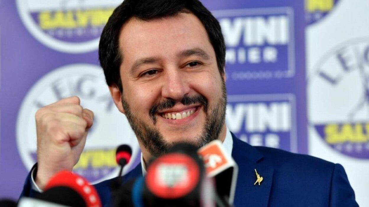 Los euroescépticos M5S y LN reclaman el Gobierno de Italia