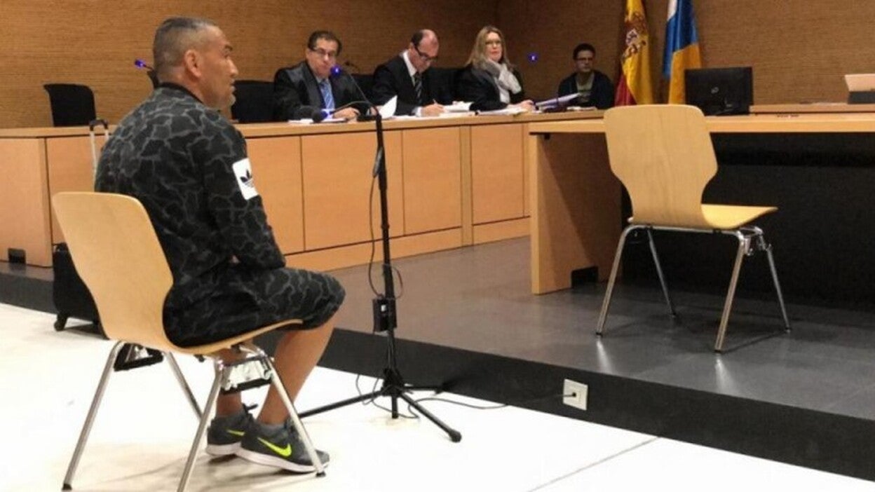 Cuatro años de cárcel por pegar a dos personas en Las Brujas