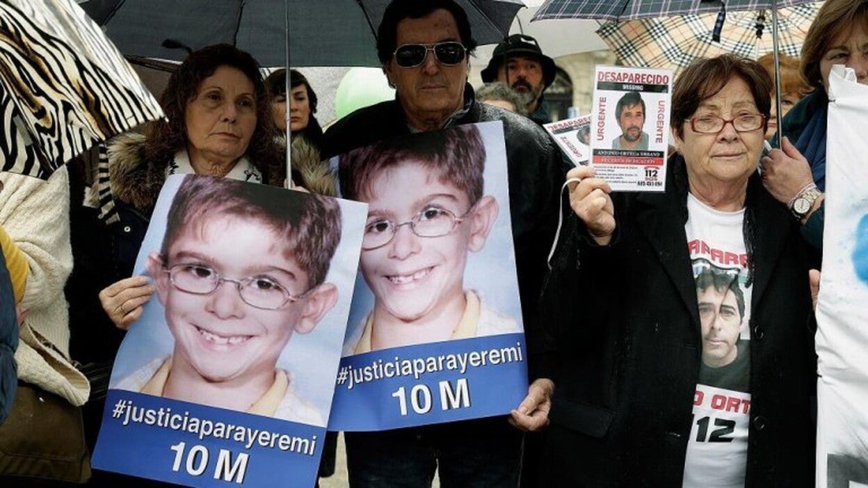 Familiares de desaparecidos se concentran en Madrid