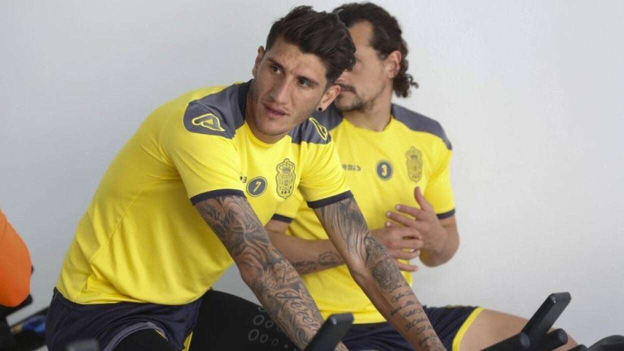 Peñalba, Etebo y Dani mejoran