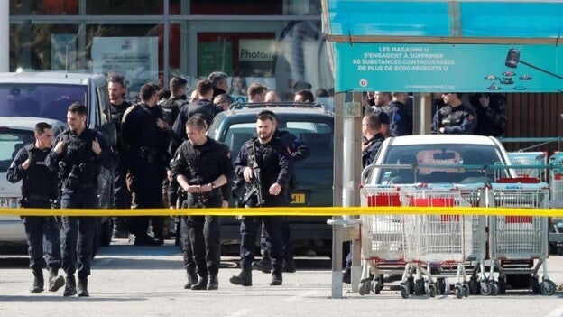 Una toma de rehenes en nombre del EI acaba con 4 muertos en el sur de Francia