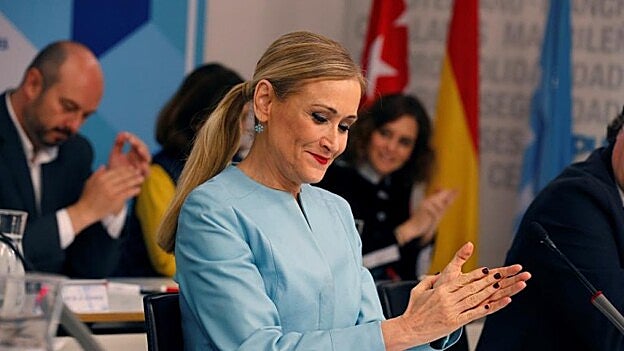 Cifuentes comparecerá en la Asamblea para explicar su máster
