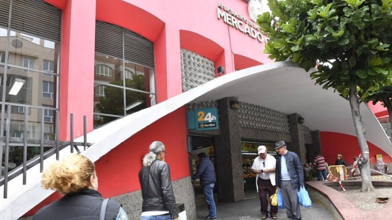 Una terraza para dar aire al Mercado Central