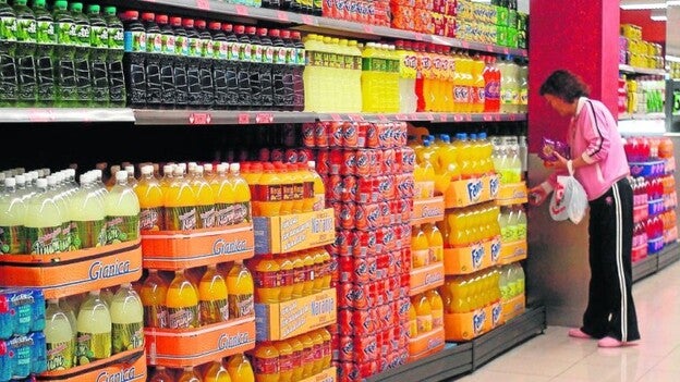 El Reino Unido introduce un impuesto sobre el azúcar de los refrescos