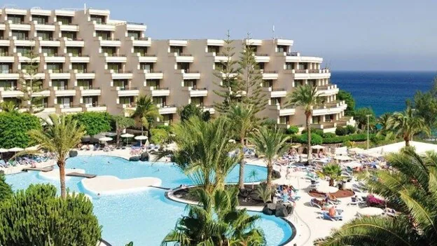 Las pernoctaciones hoteleras suben en Canarias