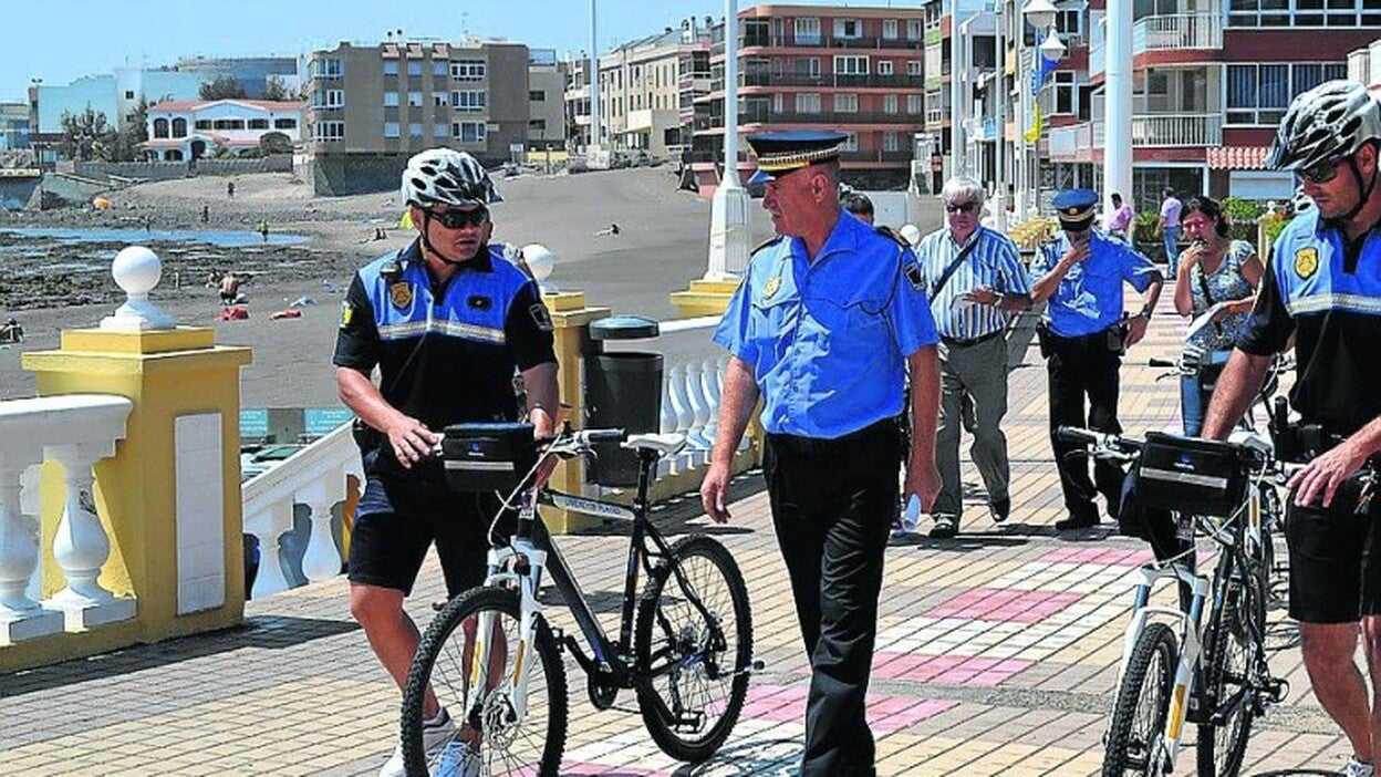 450 euros a cada policía de Telde por fin de semana extra