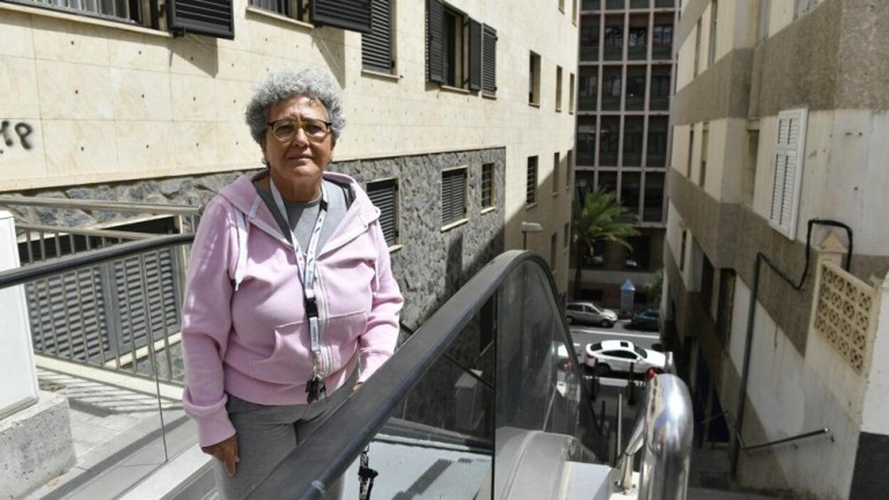 Escaleras que atrapan al barrio