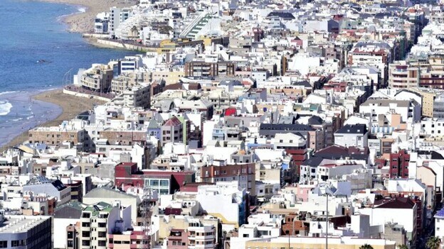 Casi un tercio de las viviendas en Canarias, compradas por extranjeros