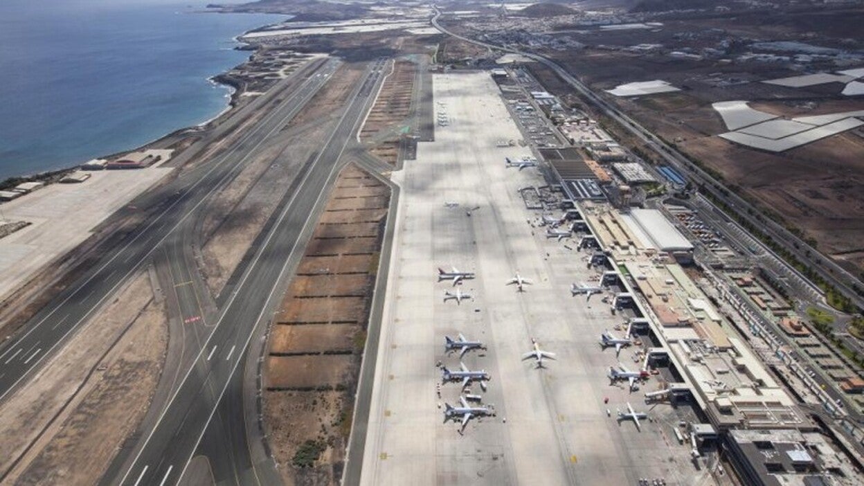 El Gobierno no tiene informes que avalen otra pista en Gando