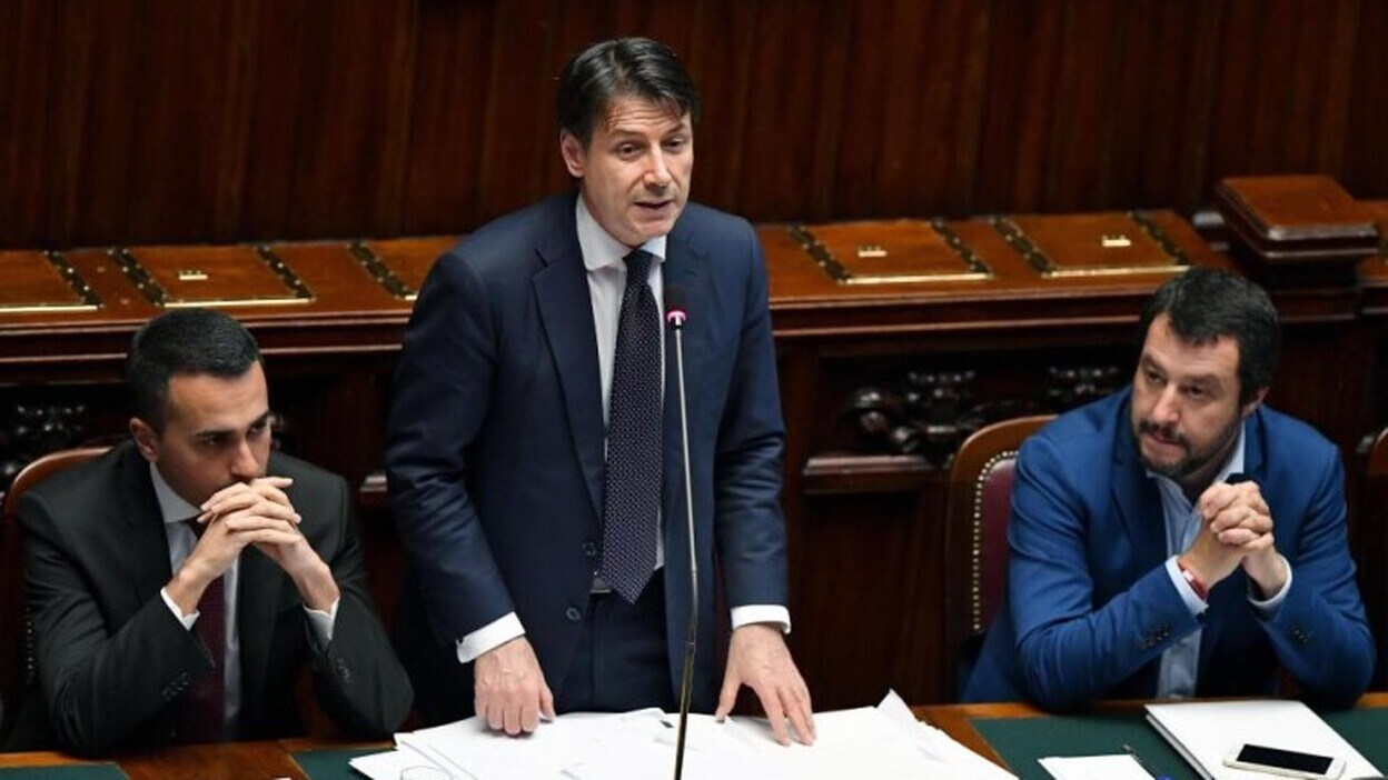 Lu verde del Parlamento italiano al Gobierno de Conte