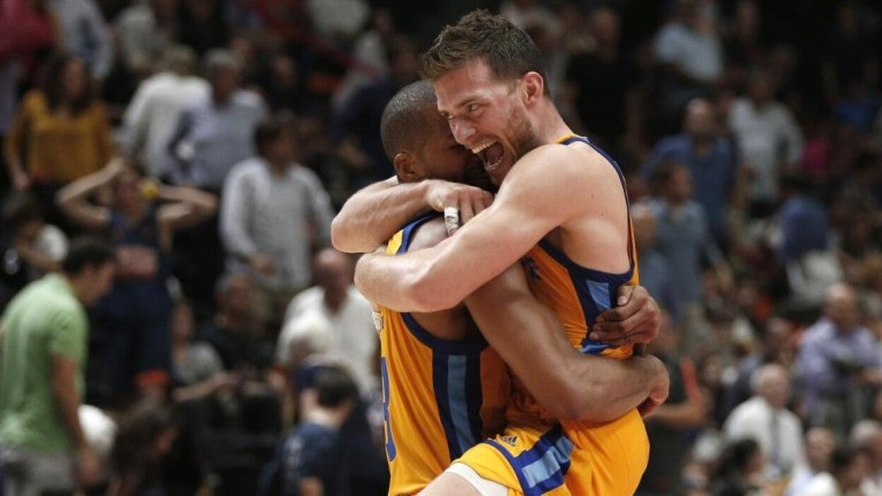 Mekel: «Este vestuario es muy especial, nunca viví nada igual»