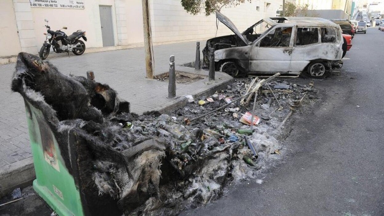 Un contenedor quemado cada 5 días