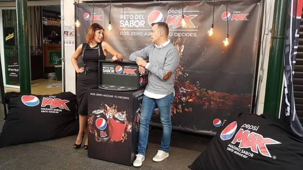 Yanely Hernández y Dani Calero presentan el Reto del Sabor Pepsi MAX