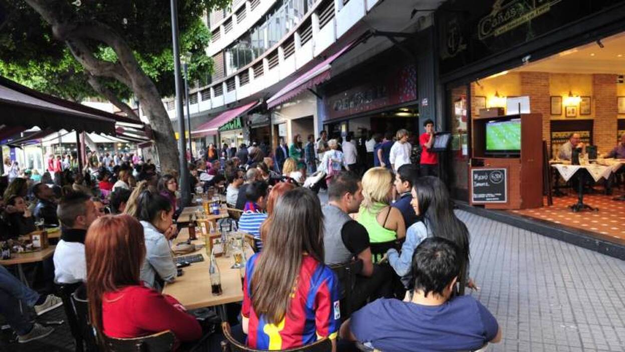 Telefónica se queda con el fútbol hasta 2022 por 2.940 millones de euros