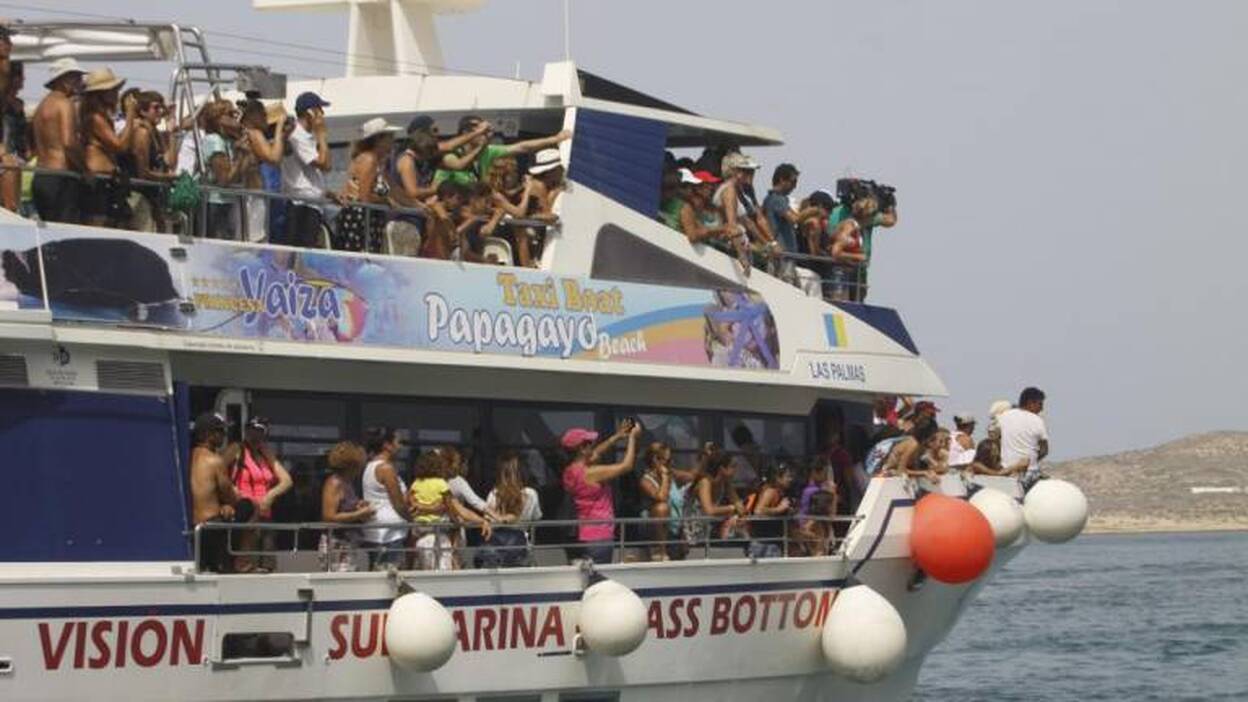 Cubiertas las plazas de la Travesía a Nado El Río de octubre