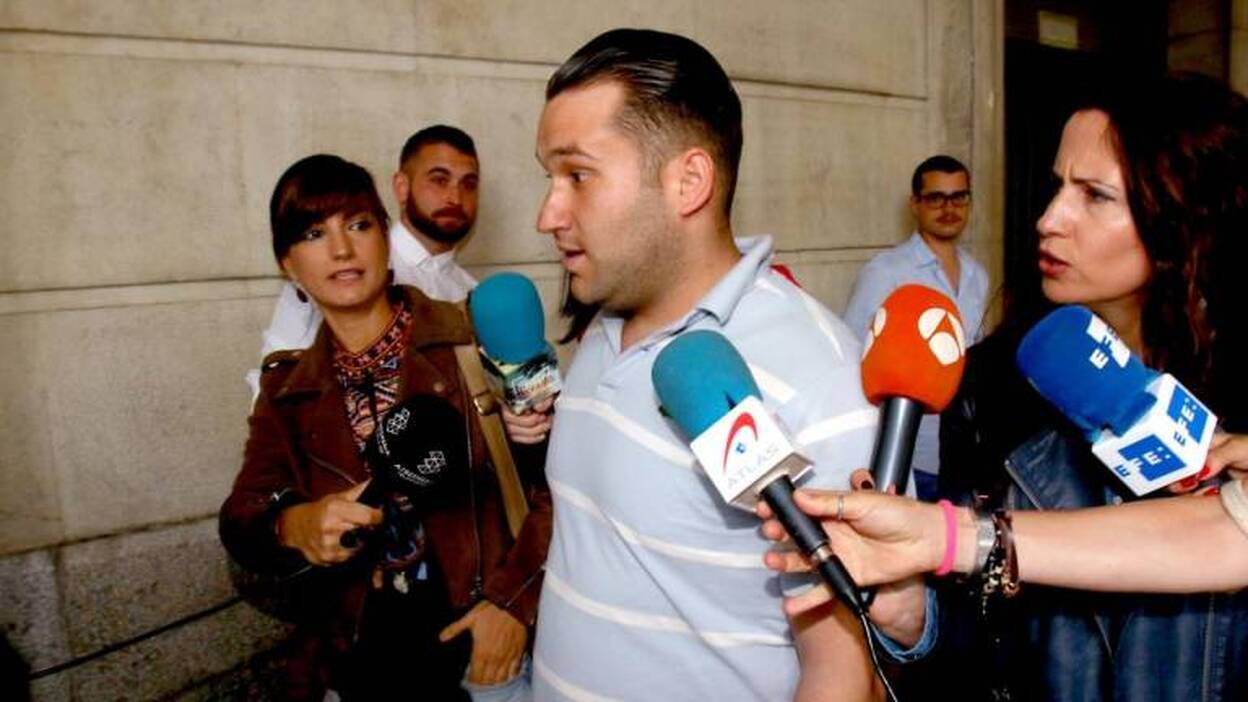 Vacaciones en Ibiza y Cádiz de La Manada