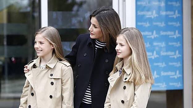 Las hijas de los reyes, a un campamento de verano en EE UU