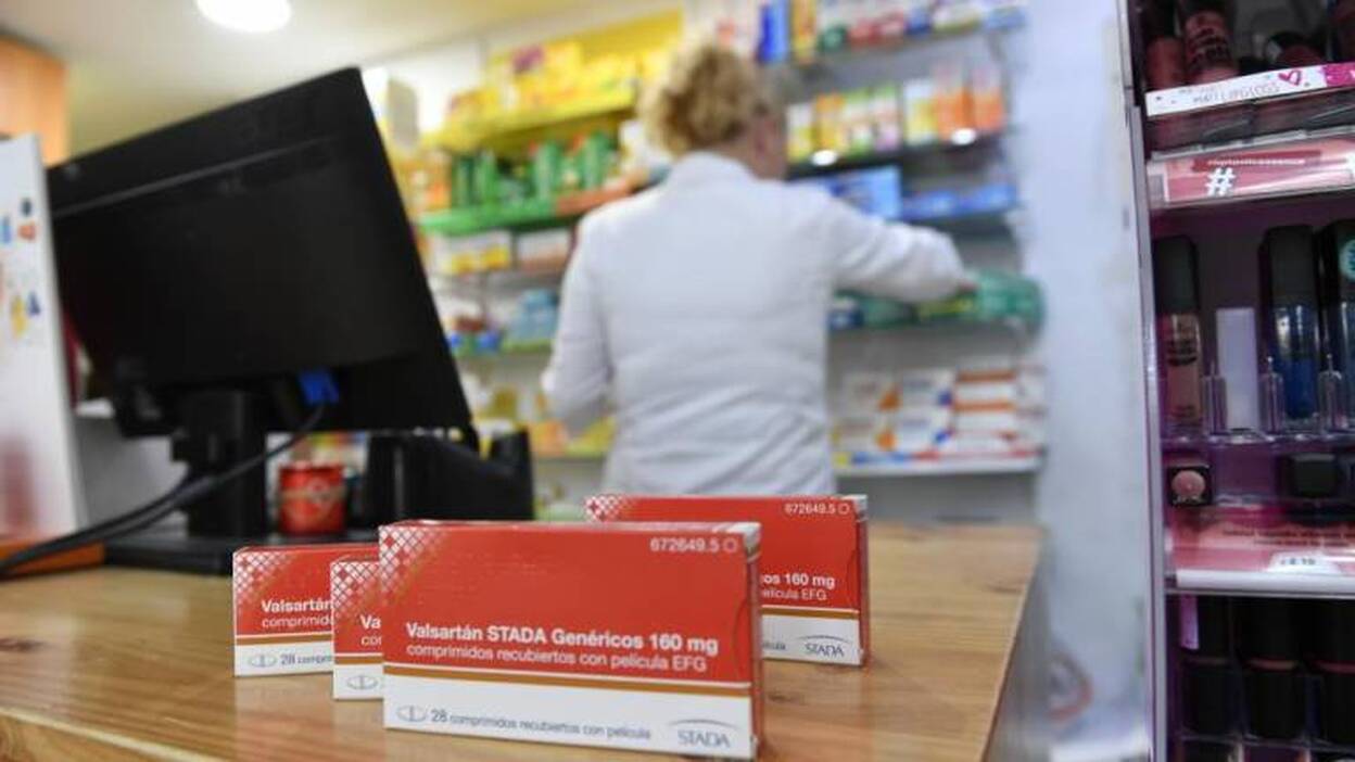 Si padece hipertensión y toma valsartán, acuda a su farmacia