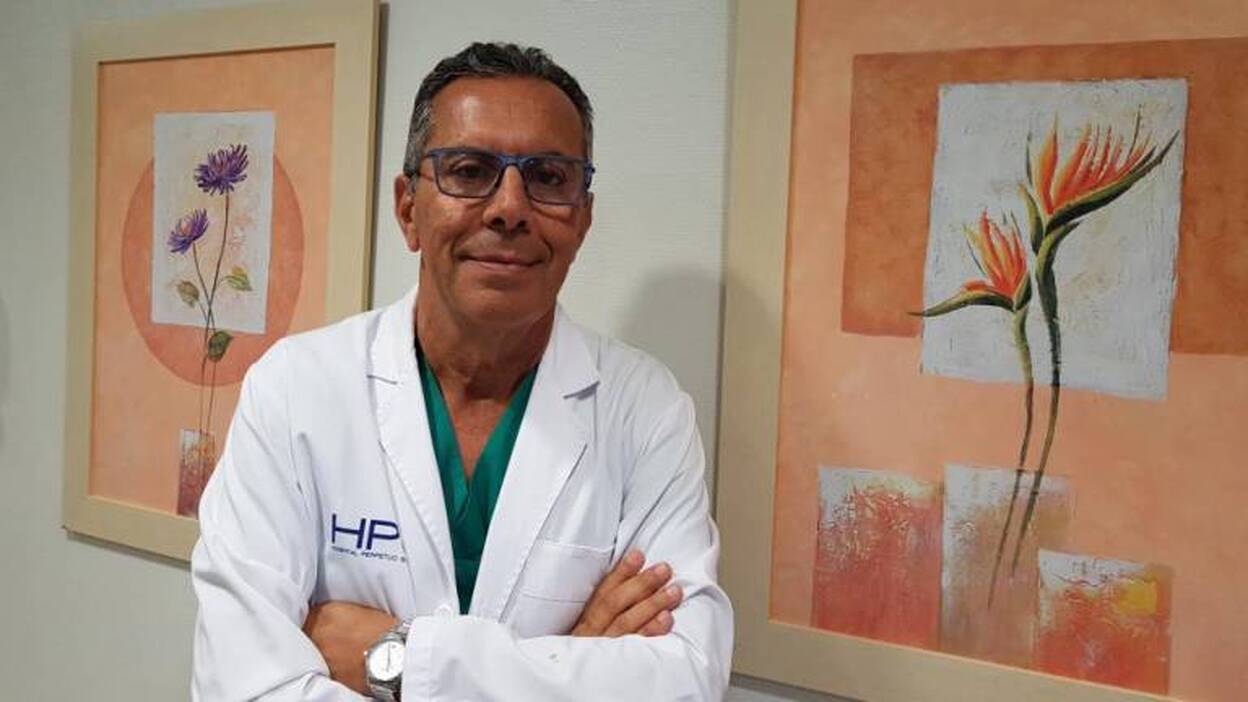 «Cada vez se acude más al cirujano para cuidar la imagen personal»