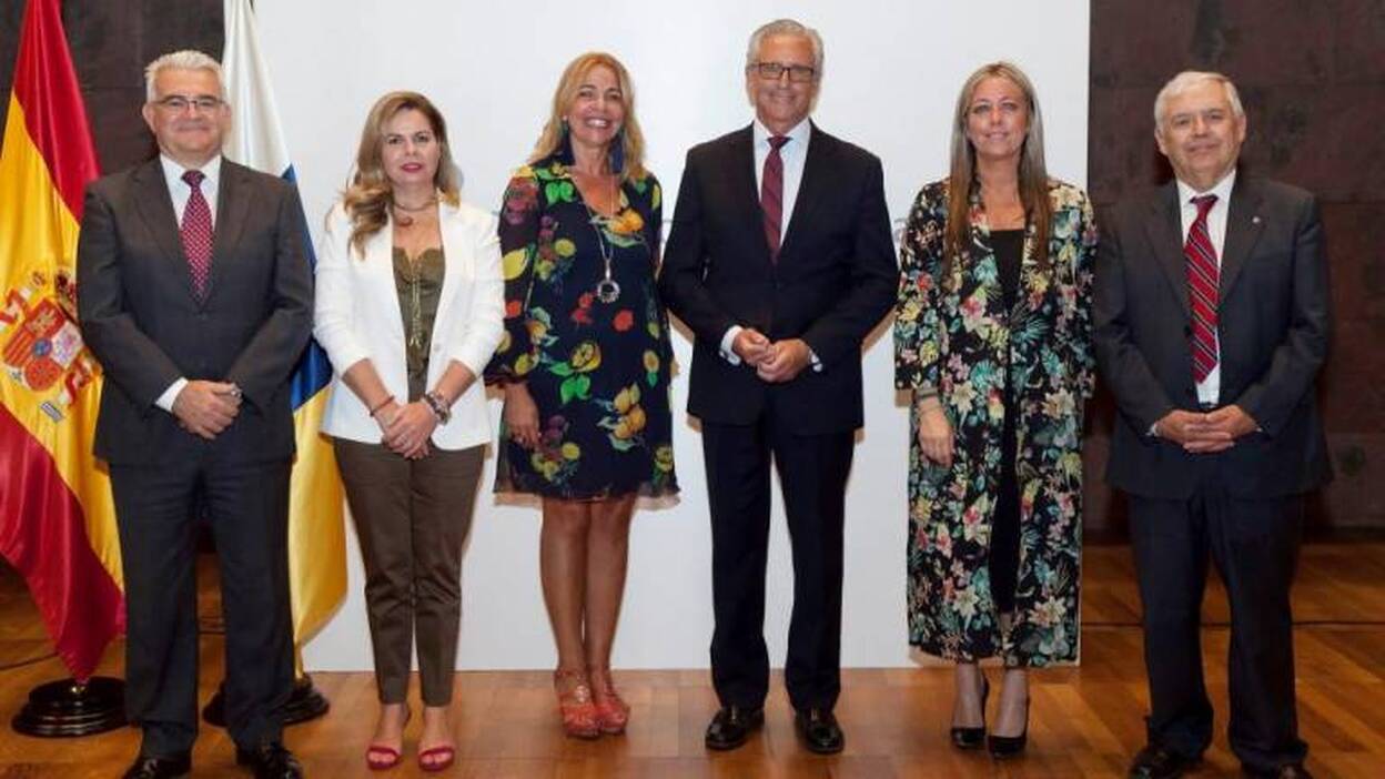 Matos ensalza la Constitución al presidir el Consejo Consultivo