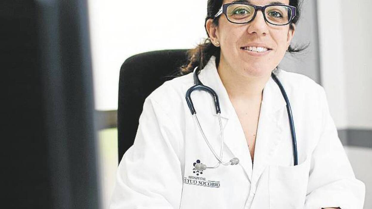 «Los enfermos crónicos, deben cuidarse más en verano»