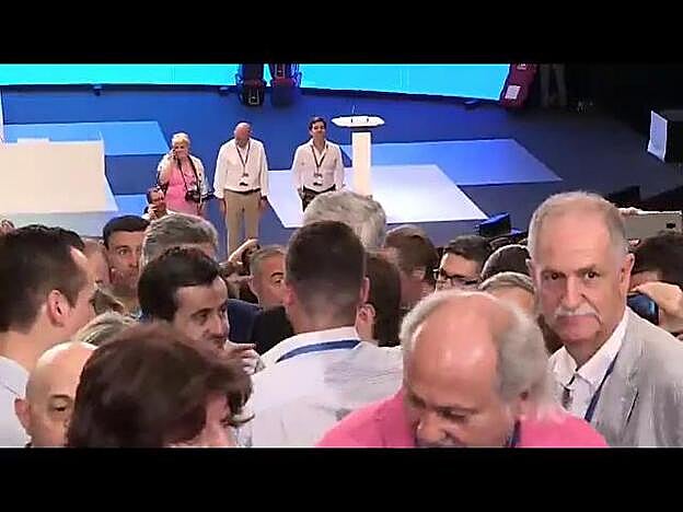 El congreso del PP elige presidente a Casado