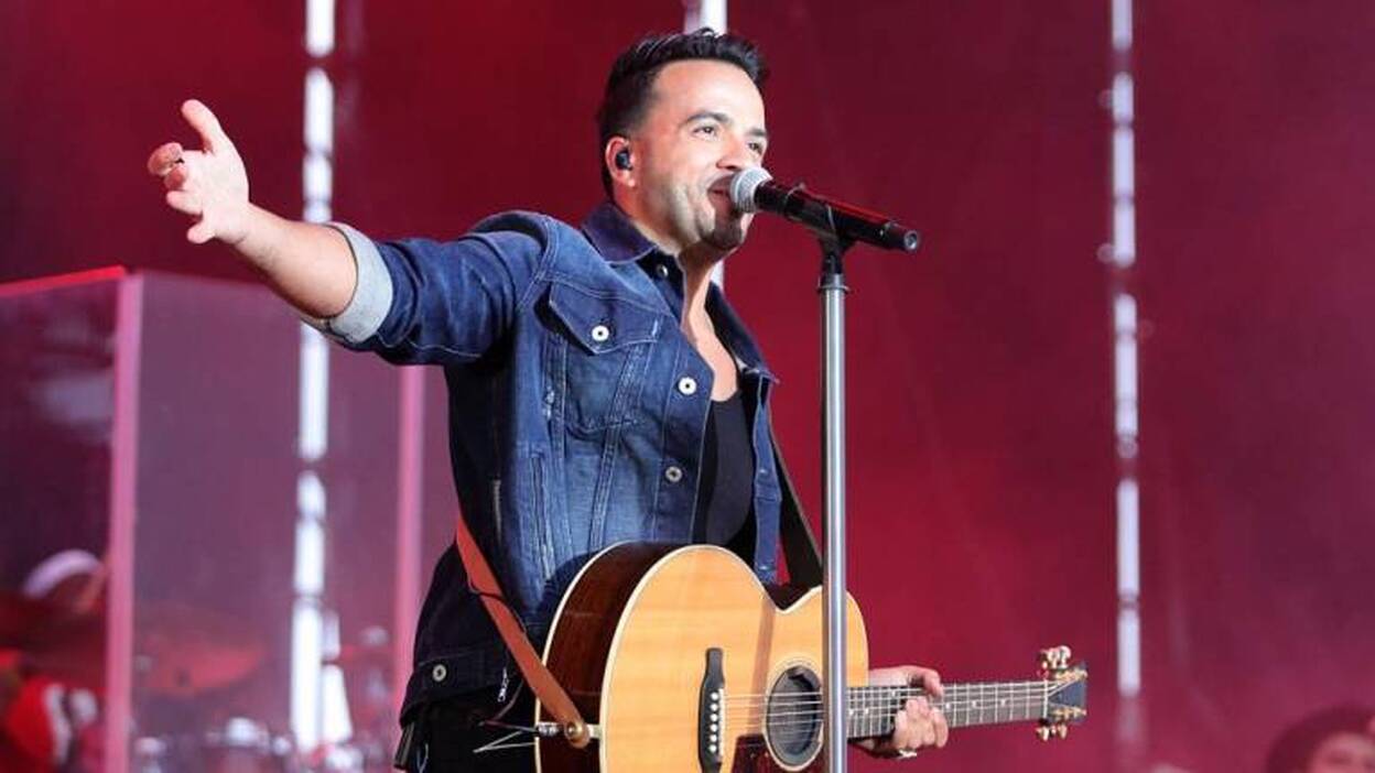 Daddy Yankee y Fonsi incendian Canarias