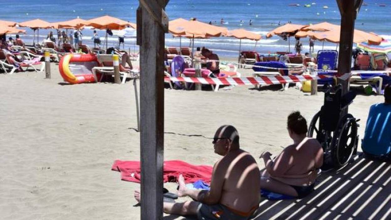 La ola de calor que afecta a la península apenas rozará Canarias