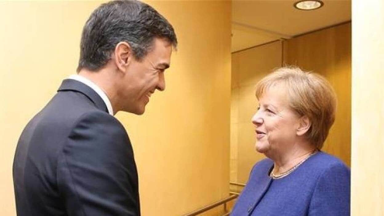 Merkel se reúne con Sánchez como aliado ante el desafío migratorio