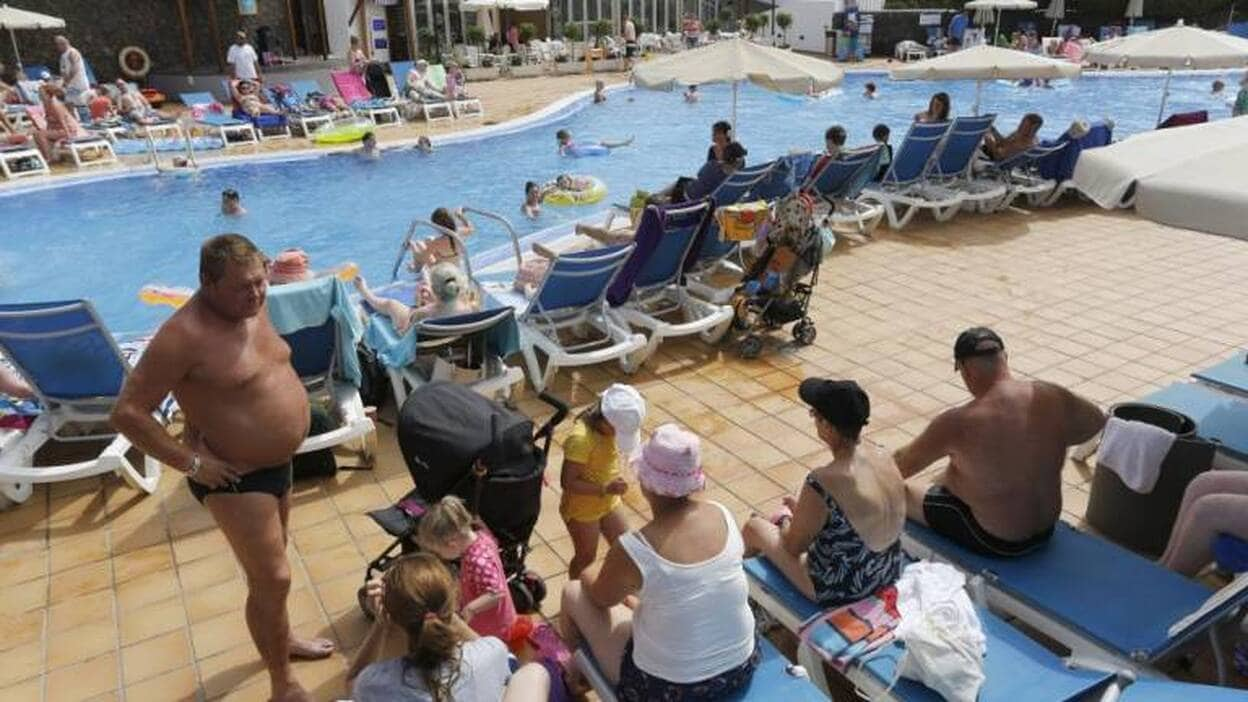 Turismo prevé un aumento del 9,1% de las plazas aéreas en invierno